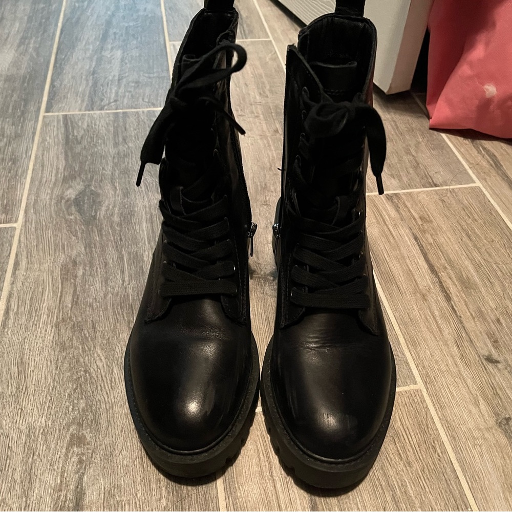 Steve Madden Checker Booties 7M